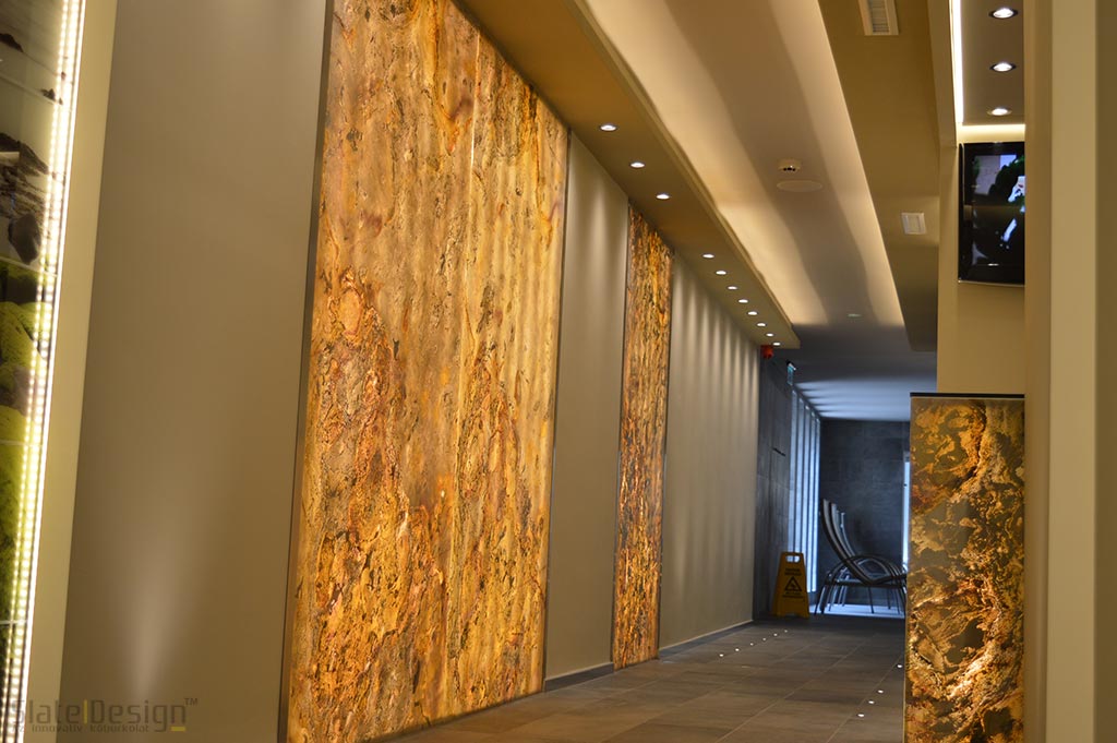Bonvital Wellness & Gastro Hotel - átvilágítható kőfurnér falak